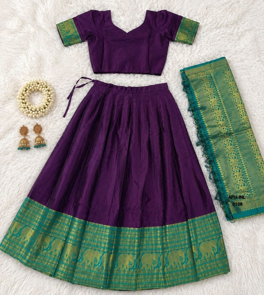 Heavy Lichi Silk Zari Border Lehenga